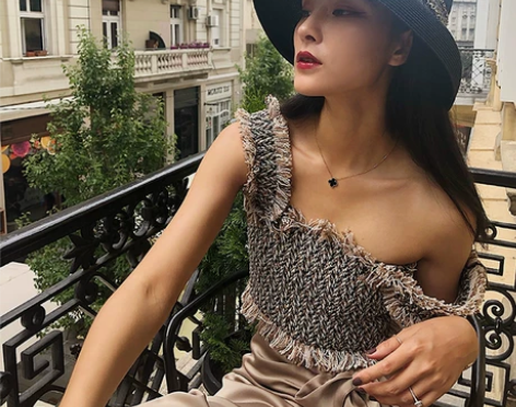 梅三观 2018夏季新款粗呢小心机吊带背心...