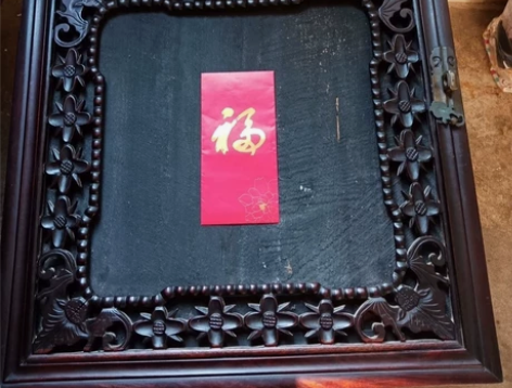 老红木,老酸枝雕刻大橱门一只, 尺寸长约,...