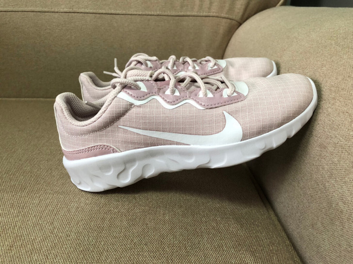 全新耐克女子运动鞋CD7091耐克女子WM...