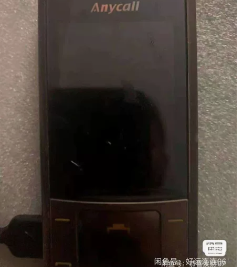 三星手机无电池屏幕有一个磕碰左下方需要自己...