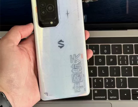 黑鲨5中国航天版 12+256 纯原装无修...