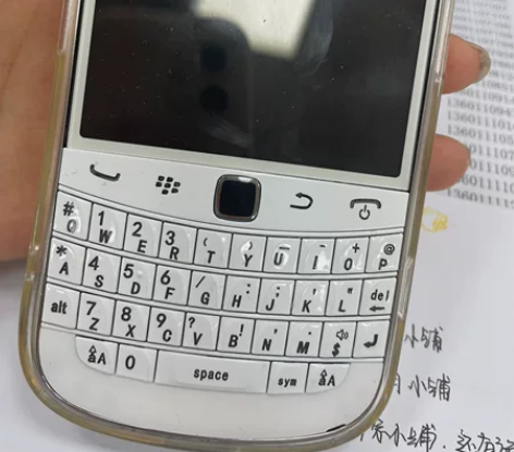 黑莓手机 99新,买了打算工作打电话的,但...