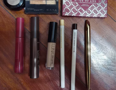 9件化妆品打包（自用保真保真保真） 分别是...