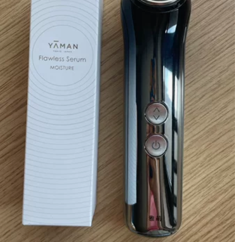 雅萌ace美容仪，几乎全新，送一管凝胶，有...