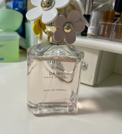 小雏菊香水125ml 余量100ml以上 ...