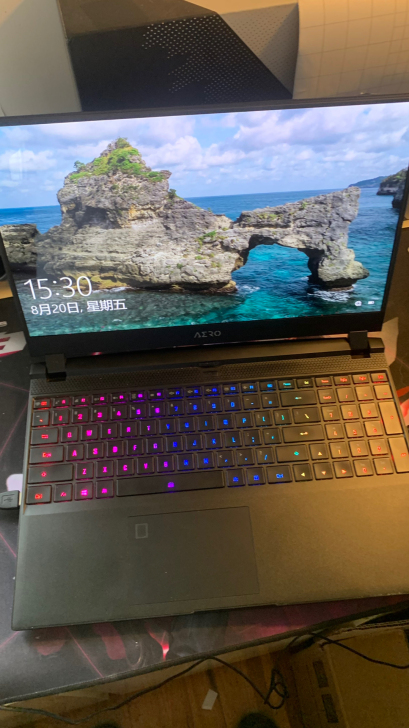 急出1.3万240hz夏普屏技嘉aero1...