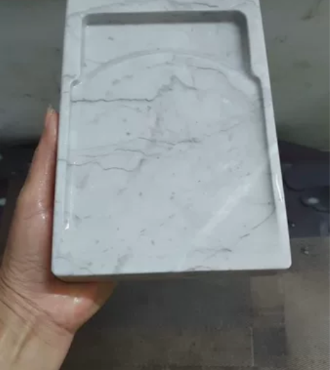 肇庆端砚.(七星岩白端素砚)一件 石品.纯...