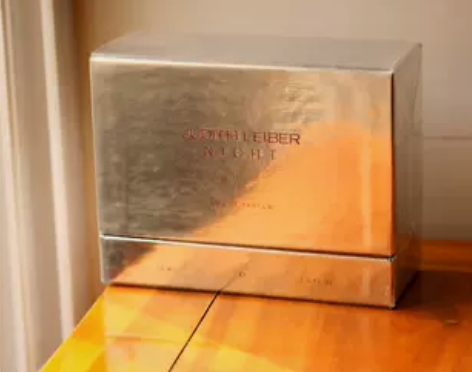 Judith Leiber 香水 nigh...