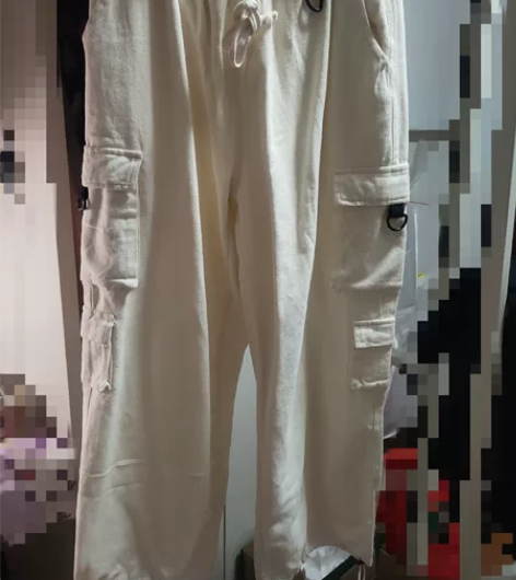 休闲运动裤工装裤 试穿一次 松紧裤腿 腰围...