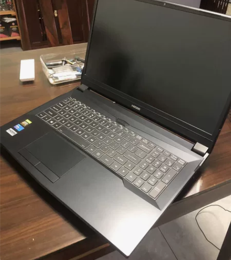 3060神舟tx8，z8锻炼本。总共有6台...