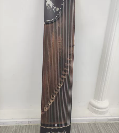 全新古筝 琴行清仓，原价2698 喜欢的直...