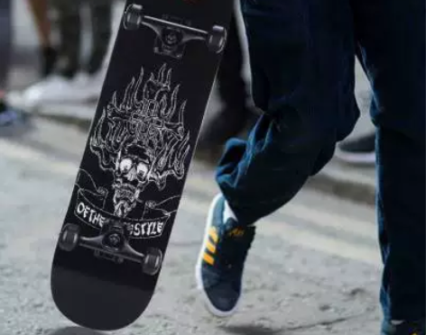 威仕迪滑板成人青少年男女滑板车