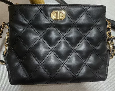 菱格斜挎包，百搭款，闲置了很长时间 感兴趣...