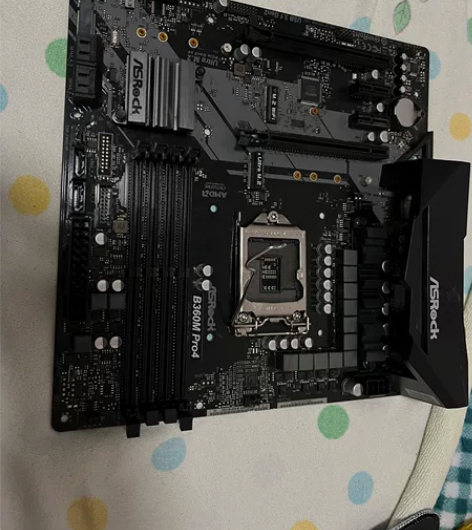 华擎 b360主板 自用拆机  购于京东自...