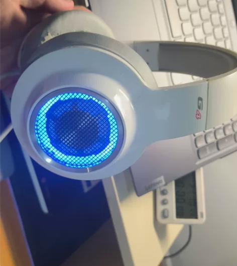 漫步者G4经典版  买来大概两年了 没有任...