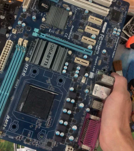 技嘉780t 感兴趣的话点“我想要”和我私...