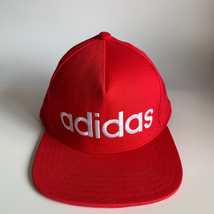 Adidas阿迪达斯棒球帽，尺码56CM，...