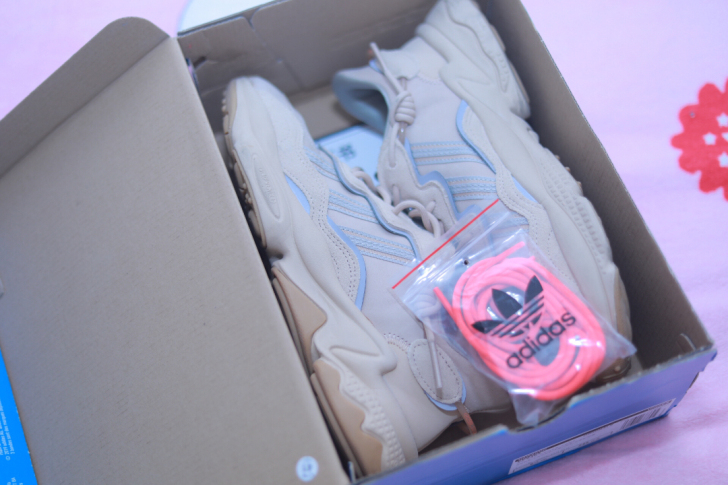 阿迪达斯 adidas originals...