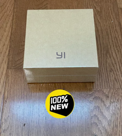 小蚁运动相机，YI相机，全新未拆封，外面的...