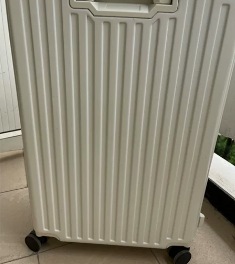 漫游行李箱26寸 只用过一次，买大了准备换...