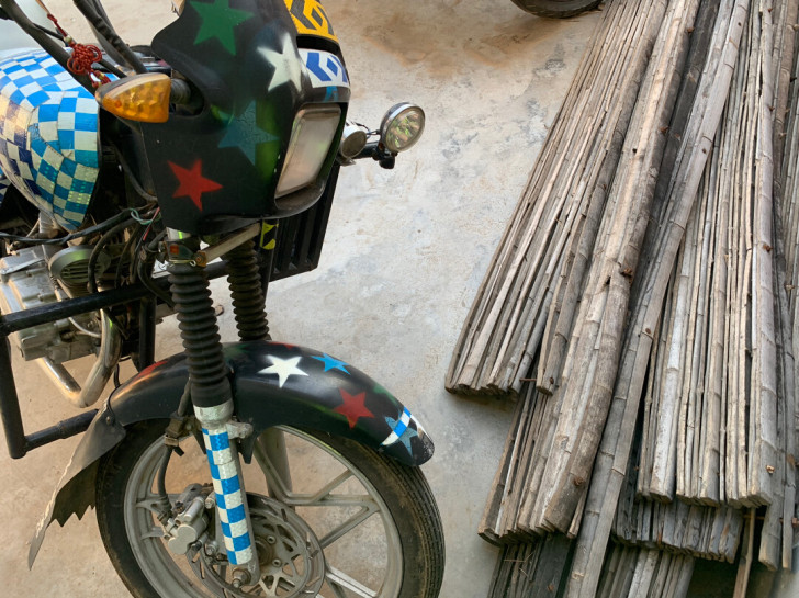 大阳125摩托车出售。新包皮座椅，前后新轮...