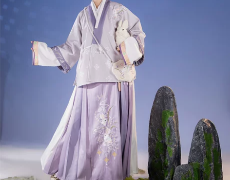 仙楚姬原创汉服女三件套 M码，几乎全新  ...