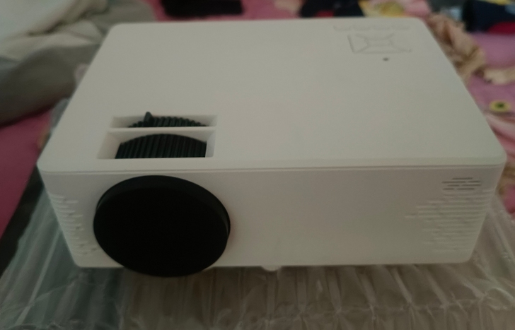 买回来没用过，家里买了电视想低价卖掉，有需...