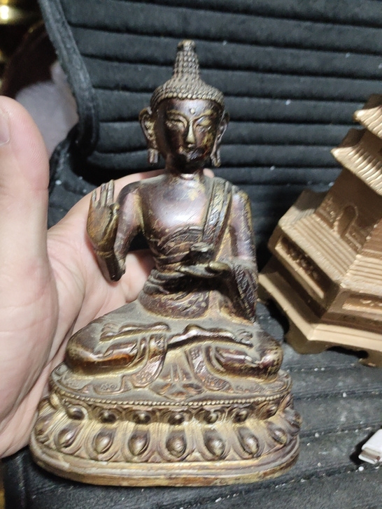 老铜佛像，高16.5厘米 重1.3斤，低价...