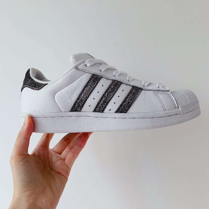 百分百正品阿迪达斯Adidas贝壳头，灰银...