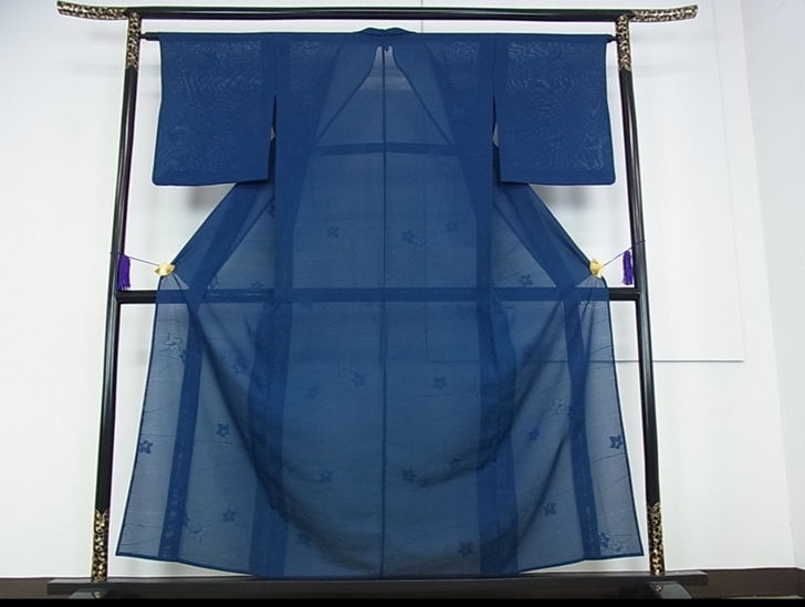 188号夏装、罗、花草纹纱、蓝色的素色(没...