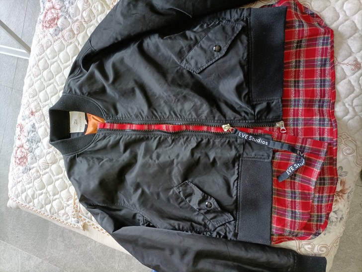 zll 专柜买入，原价599，9成新！感兴...