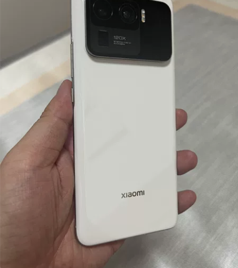 小米11ultra，陶瓷白，8+256G版...