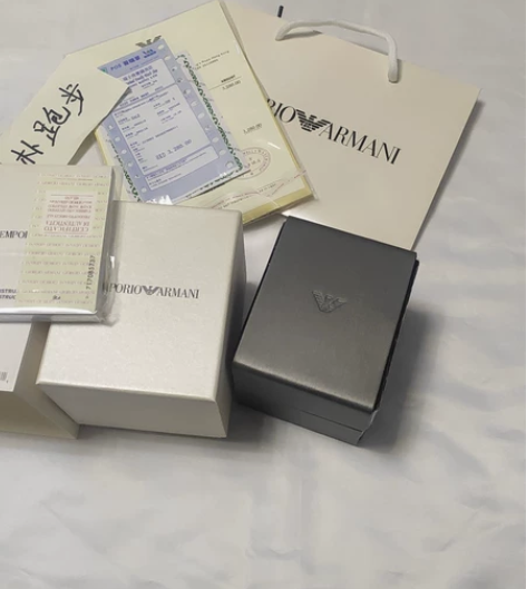 闲置95新手表盒手表收纳盒满天星表盒阿玛表...