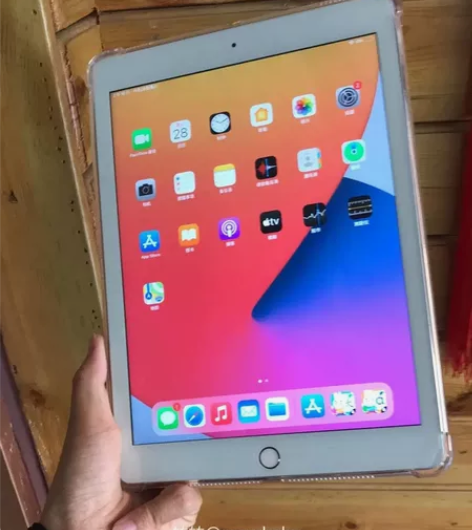 苹果iPad 2018款128G平板电脑9...