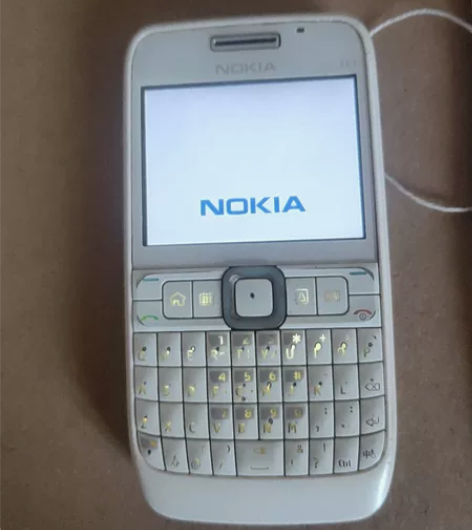 诺基亚E63配件齐全 感兴趣的话点“我想要...