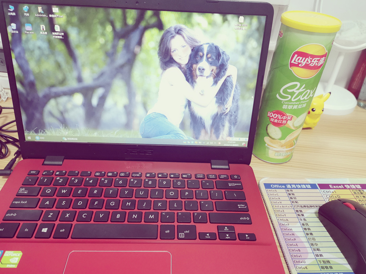 多余华硕笔记本，跳楼价卖掉。