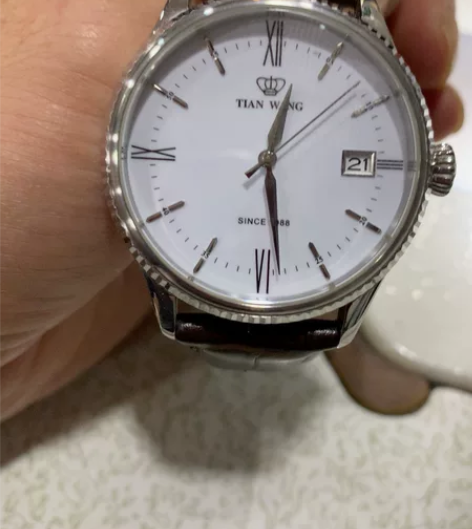 天王手表，成色99新，因工作原因，一直没有...