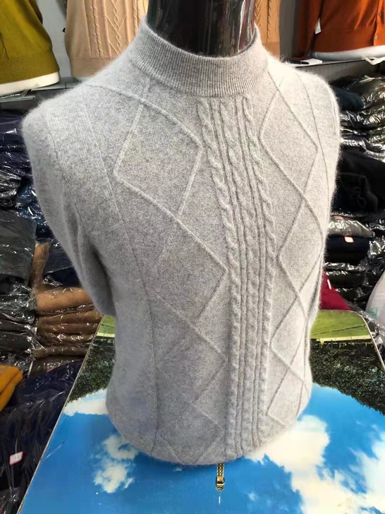 全新双线加厚款中高龄提花男士圆领羊绒衫