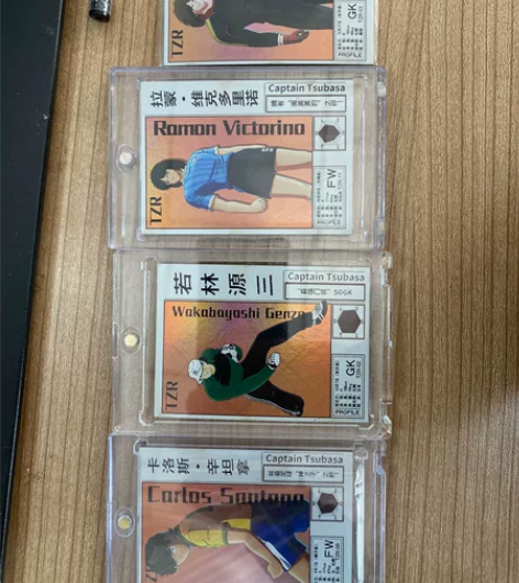 足球小将人物编号卡 每张100，打包400...
