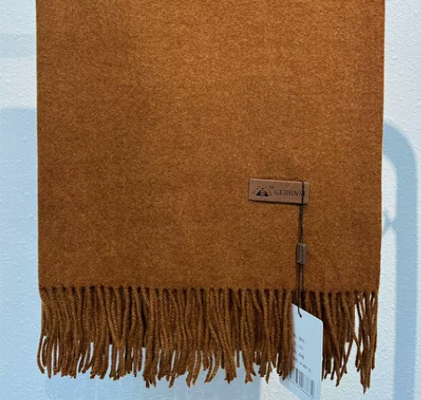 全新羊绒围巾 图片都是本人实拍 之前店里贴...