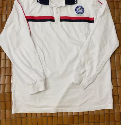东莞信息技术学校秋季校服一套。2021级长...