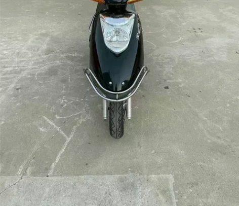 铃木韵彩100到货，100黄金排量，铃木动...