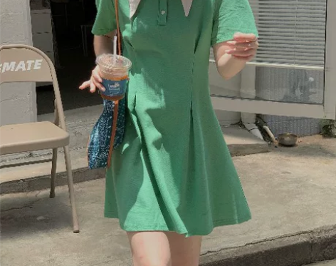 娃娃领T恤连衣裙女2021夏季新款法式收腰...