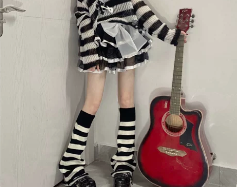 原创自制lo甜酷日系可爱朋克超短蛋糕裙辣妹...