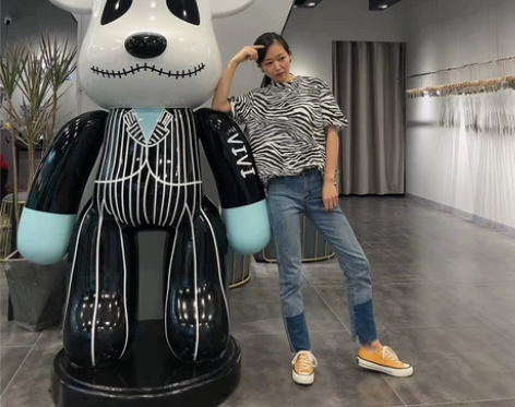 饰品装饰暴力熊积木熊公仔网红店门口酒吧装饰...