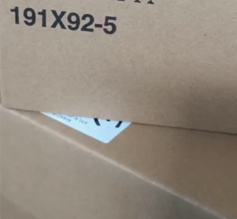 牧田新款透明工具箱零件盒套装,最后三页图片...