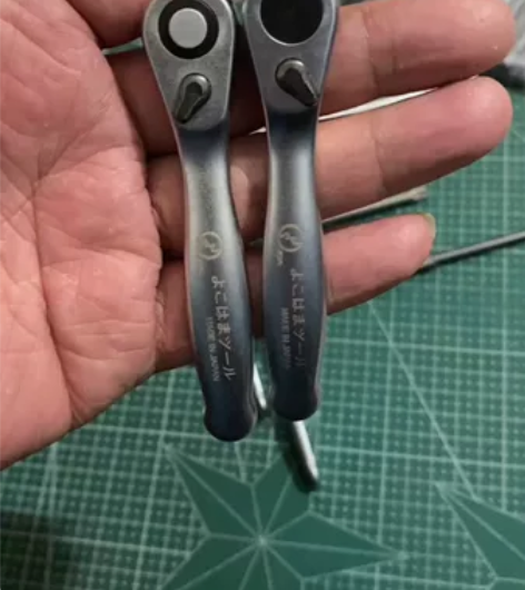 日本进口小飞迷你棘轮扳手便携螺丝刀快速双向...