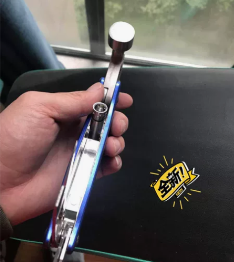 固特异多功能安全锤救生锤工具锤玻璃锤 螺丝...