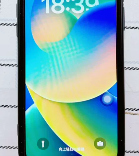 出一个iPhoneX，有意私聊 感兴趣的话...