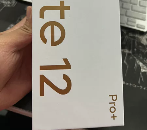 小米 红米 redmi 12pro+ 子夜...